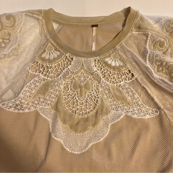 Free People Toni Lace Sheer Embroidered Long Sleeve Top in Oatmeal Sz S - Picture 3 of 16